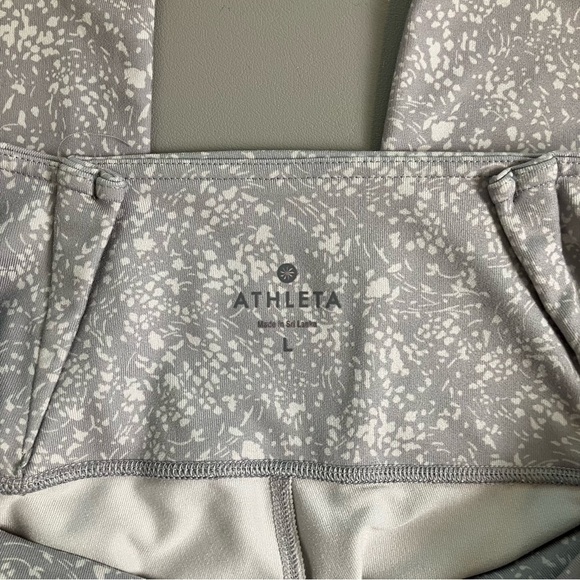 Athleta High Rise Primrose Chaturanga Tight in Gathering Storm Medium Leggings - Picture 10 of 15